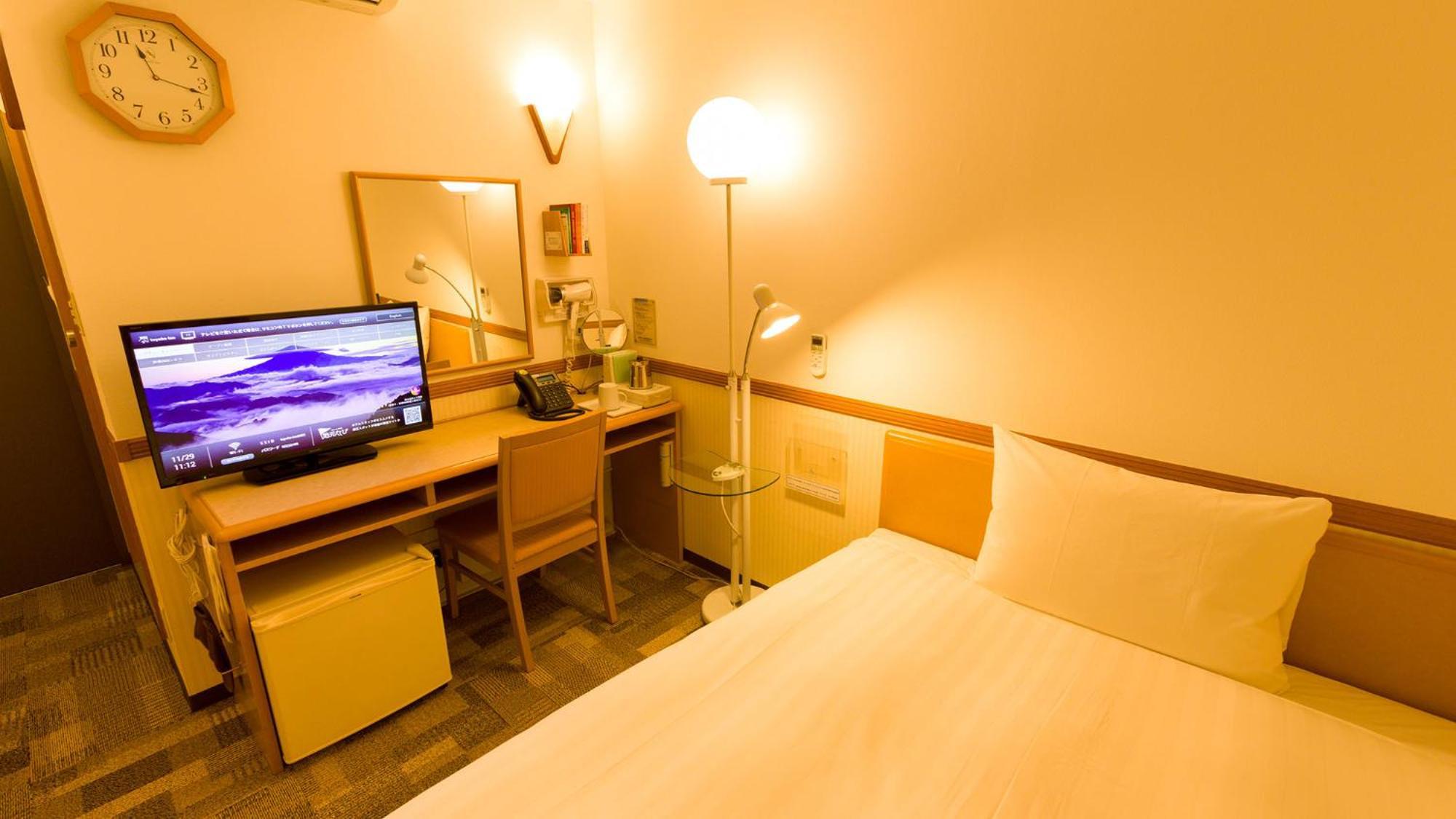 Toyoko Inn Hakata Nishi-Nakasu Fukuoka  Rom bilde